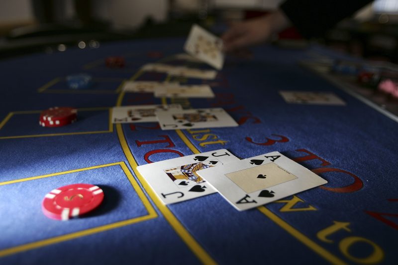 Enjoy the different levels of poker online